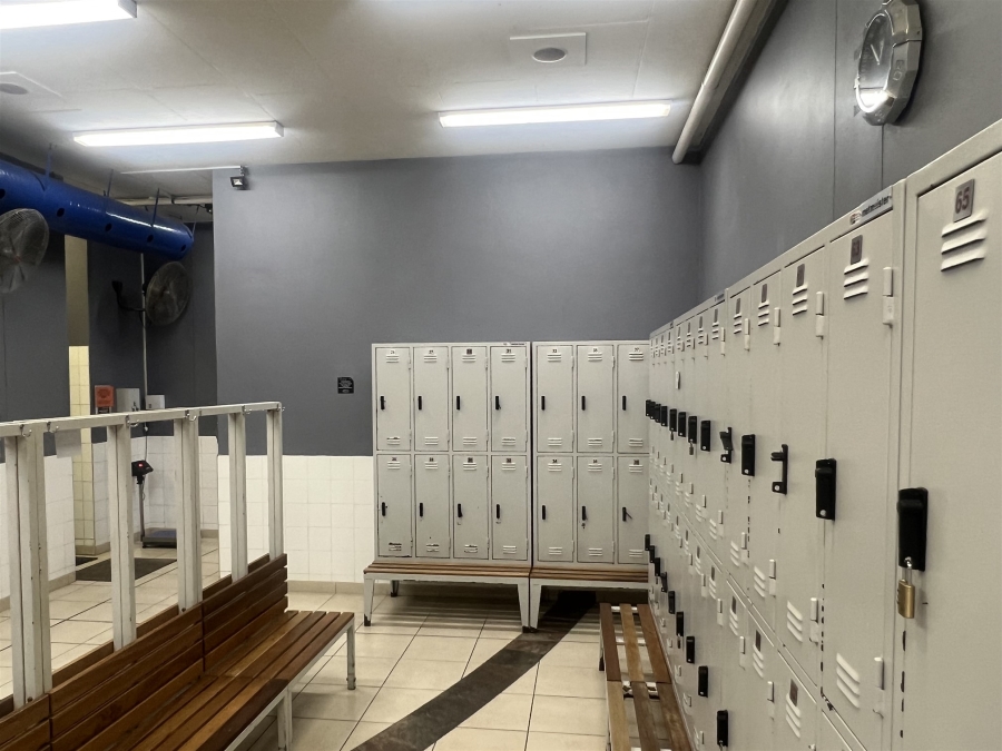 Commercial Property for Sale in Beacon Bay North Eastern Cape